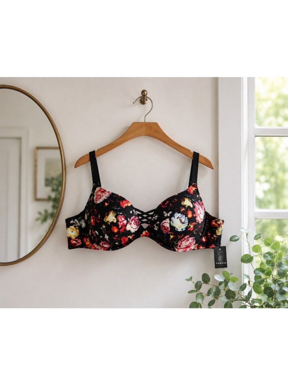Torrid 40DDD Floral Push Up Plunge Bra Black 360 Back Smoothing NWT - Picture 2 of 6
